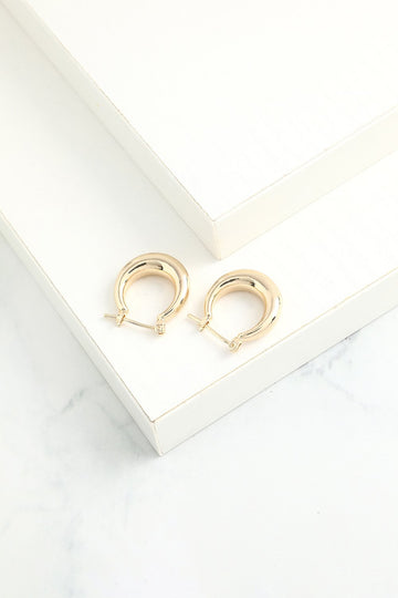 Pendientes de círculo de oro simple